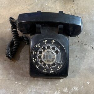 Vintage Black Rotary Dial Telephone